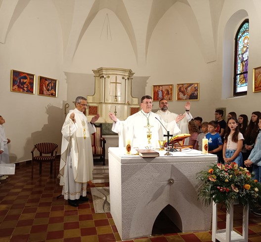 Biskup Šaško predvodio misno slavlje prigodom proslave ​Majčina dana u Velikoj Erpenji